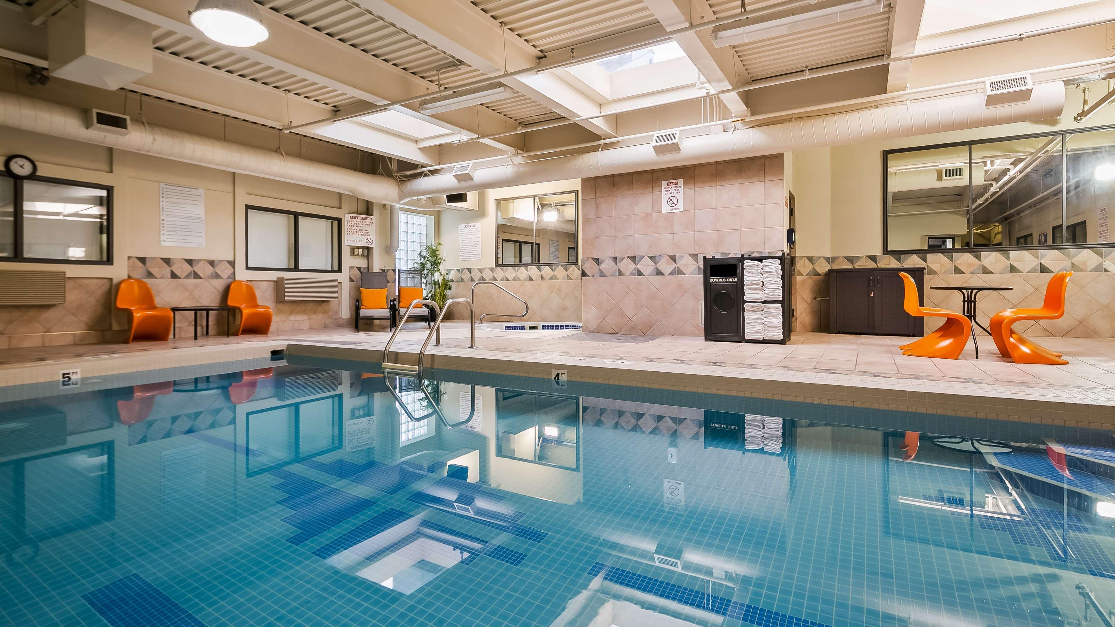 Best Western Airport Inn YYC Exteriér fotografie