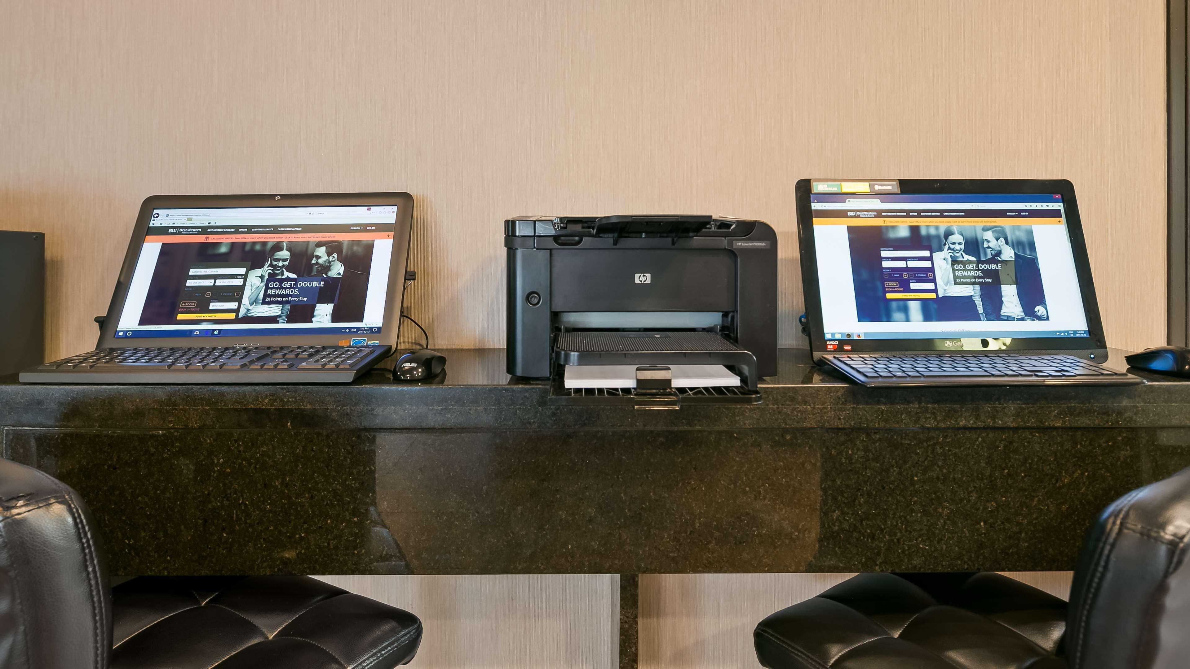 Best Western Airport Inn YYC Exteriér fotografie